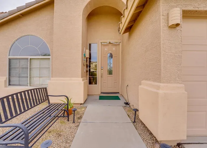 Pool & Great Location! Smart In *